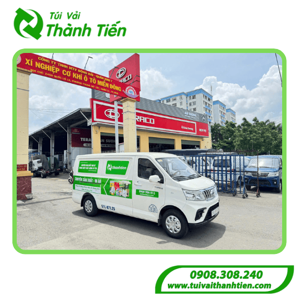 Xe giao hàng của Phương Nam